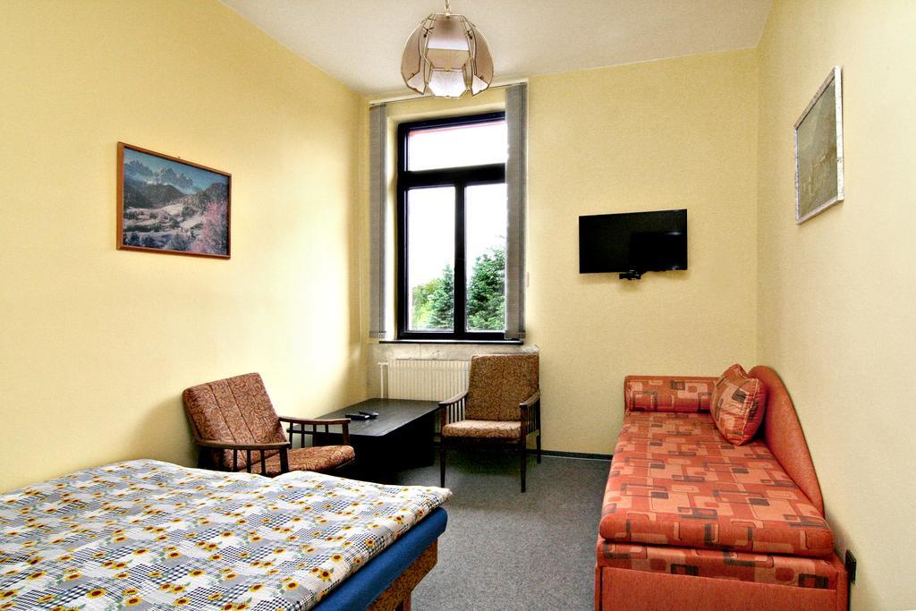 Penzion Muflon Bela nad Radbuzou Exteriör bild